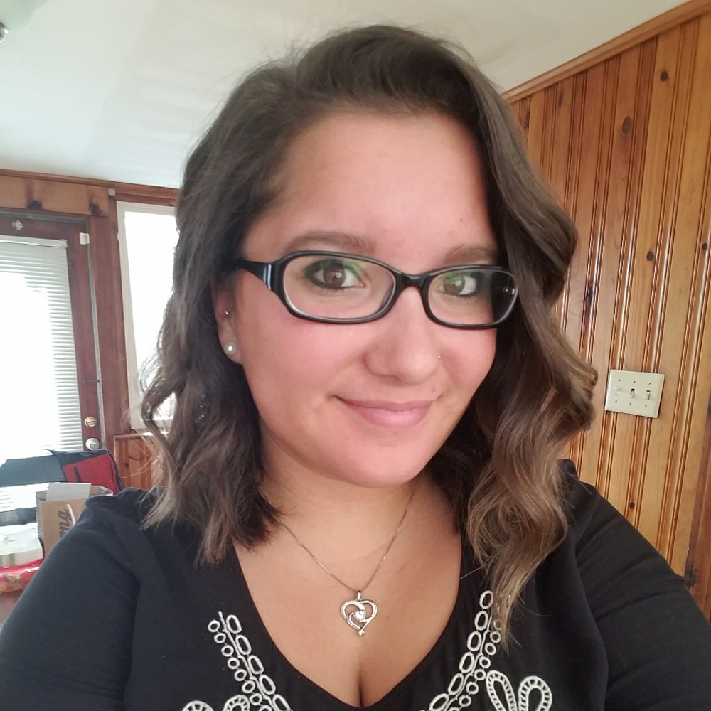 Meet your Posher, Lauren